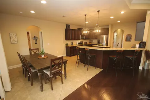 Dining - 4135 Dundee Crossing Dr, Pace, FL 32571 photo 4 of 5