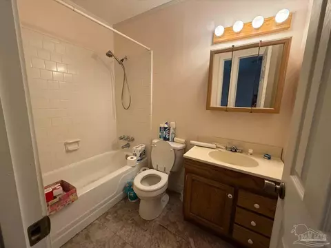 3390 Montecito Blvd, Milton, FL 32583 photo 9