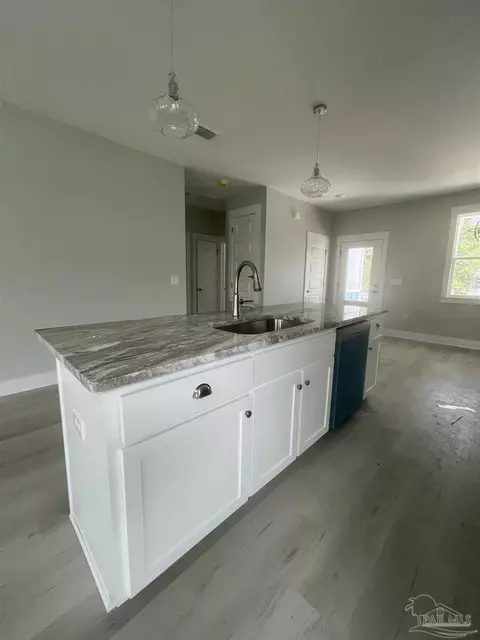 Kitchen - 5259 Sonoma Ct, Milton, FL 32583 photo 4 of 4