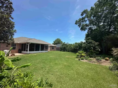 Exterior - 4901 Pineview Ridge Dr, Pace, FL 32571 photo 7 of 7