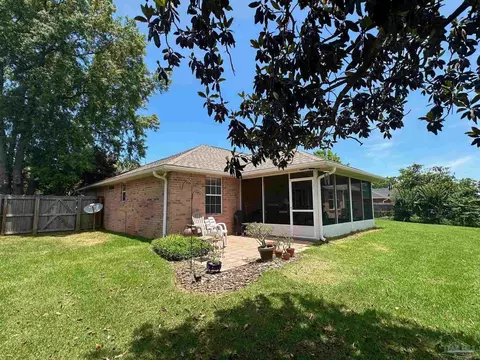 Exterior - 4901 Pineview Ridge Dr, Pace, FL 32571 photo 6 of 7