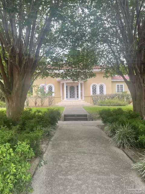 1904 E Larua St, Pensacola, FL 32501