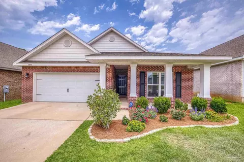 8018 Burnside Loop, Pensacola, FL 32526