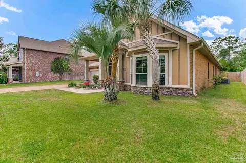 6063 Marie Dr, Gulf Breeze, FL 32563