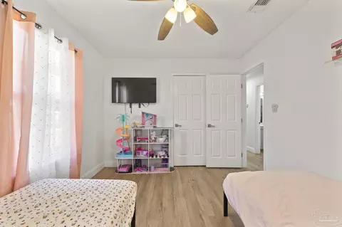 Bedroom - 4224 Seaport Rd, Pace, FL 32571 photo 4 of 7
