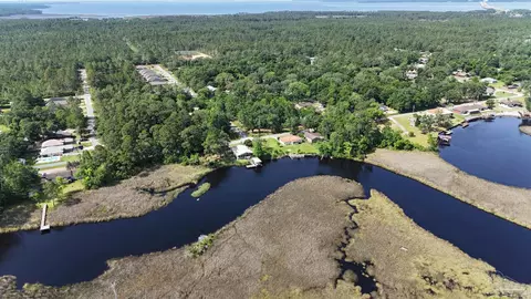 5357 Forestbrook Dr, Milton, FL 32583 photo 10