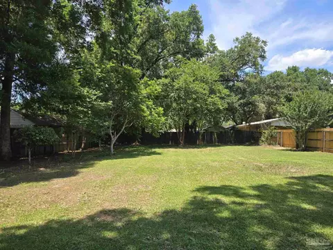 Exterior - 4705 Dean Dr, Pace, FL 32571 photo 7 of 12