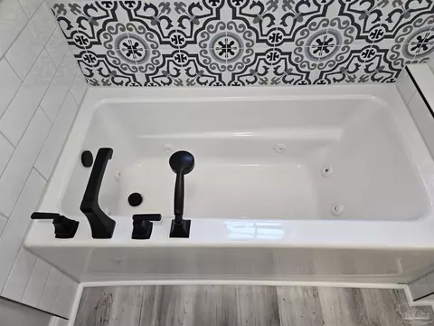 Bath - 4705 Dean Dr, Pace, FL 32571 photo 3 of 10