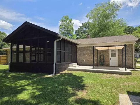 Exterior - 4705 Dean Dr, Pace, FL 32571 photo 5 of 12