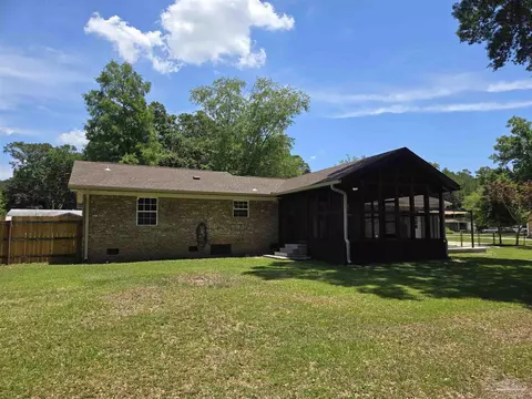 Exterior - 4705 Dean Dr, Pace, FL 32571 photo 8 of 12