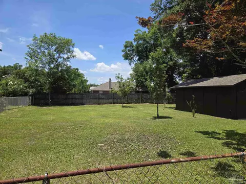 Exterior - 4705 Dean Dr, Pace, FL 32571 photo 9 of 12