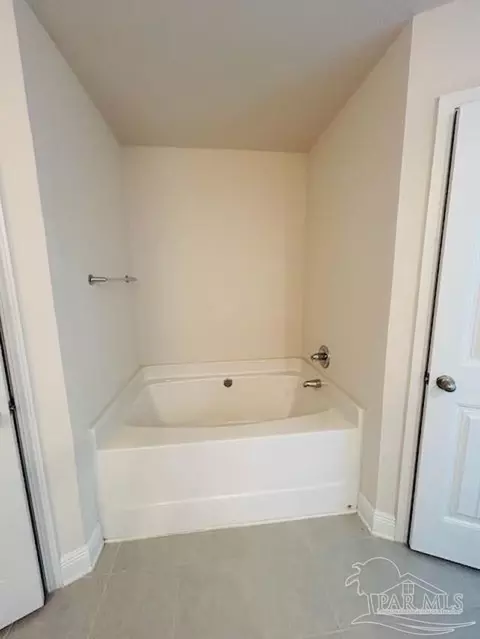 Bath - 5643 Flume Dr, Pace, FL 32571 photo 3 of 5
