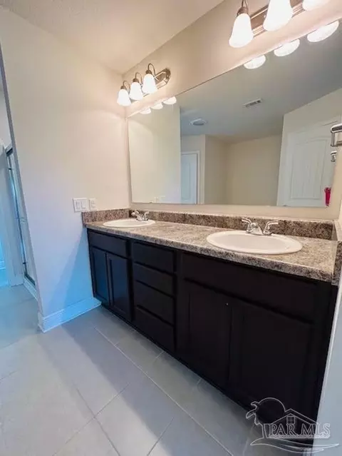 Bath - 5643 Flume Dr, Pace, FL 32571 photo 1 of 5