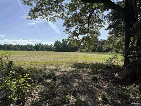 Deloach Ln, Milton, FL 32570