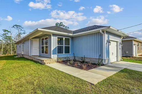 8517 Walnut Ave, Pensacola, FL 32534
