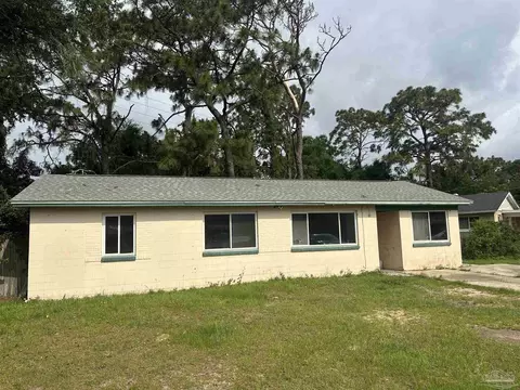 4469 Rochelle Dr, Pensacola, FL 32505