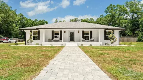 6050 Cheyenne Dr, Milton, FL 32570