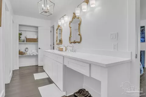 Bath - 6050 Cheyenne Dr, Milton, FL 32570 photo 1 of 7