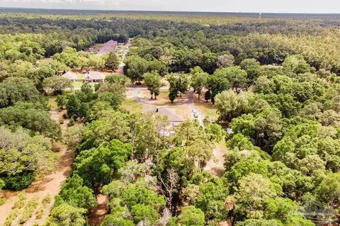 View/Area - 6050 Cheyenne Dr, Milton, FL 32570 photo 3 of 6