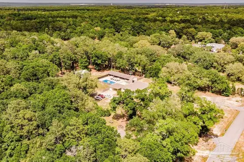 View/Area - 6050 Cheyenne Dr, Milton, FL 32570 photo 5 of 6