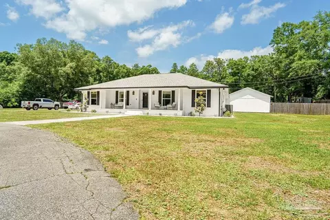 Exterior - 6050 Cheyenne Dr, Milton, FL 32570 photo 2 of 13