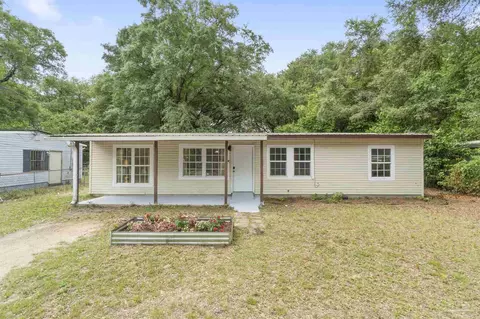 6483 Skyline Dr, Milton, FL 32570 photo 2