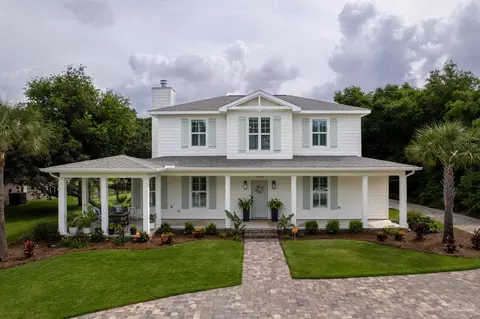16240 Innerarity Pt Rd, Pensacola, FL 32507