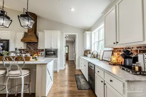 Kitchen - 778 Griswold Rd, Jay, FL 32565 photo 2 of 3