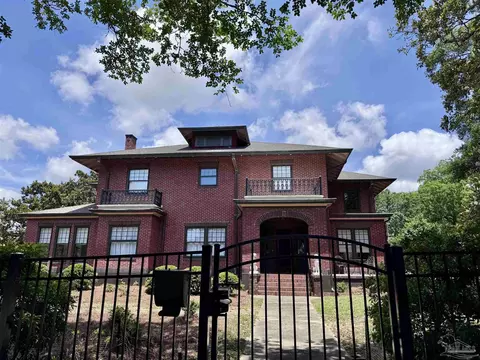 312 W Gonzalez St, Pensacola, FL 32501