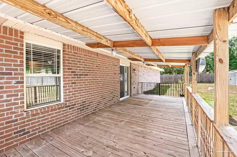 Exterior - 5629 Rosedown Ct, Milton, FL 32583 photo 3 of 5