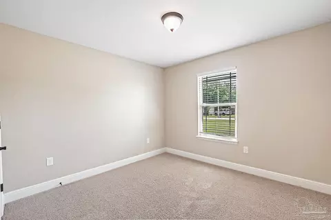 Bedroom - 5629 Rosedown Ct, Milton, FL 32583 photo 3 of 8