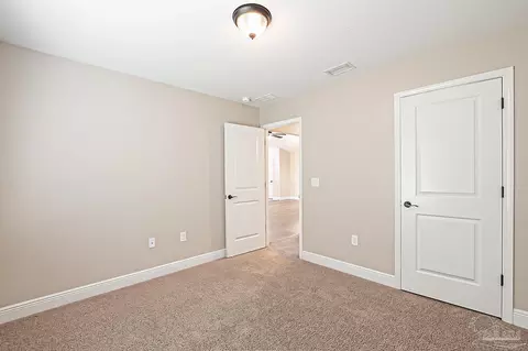 Bedroom - 5629 Rosedown Ct, Milton, FL 32583 photo 4 of 8