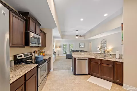 Entry Way - 5867 Dunridge Dr, Pace, FL 32571 photo 8 of 11
