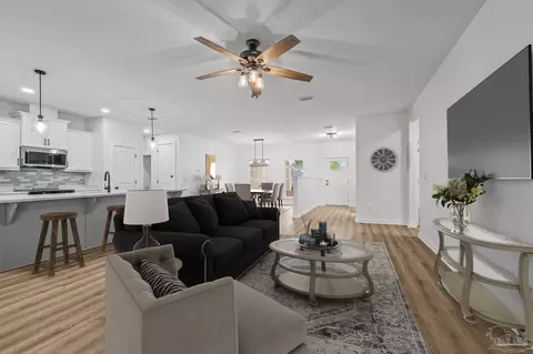 Living - 1192 Adrian Way, Milton, FL 32583 photo 2 of 5