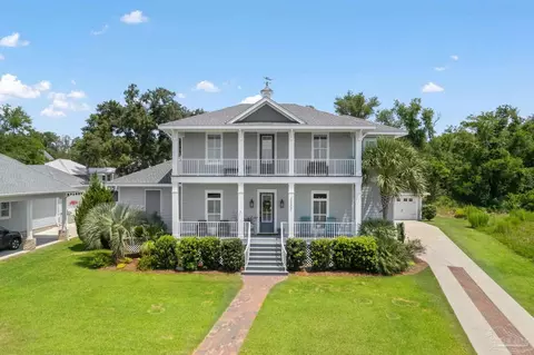 4048 Moonraker Dr, Pensacola, FL 32507