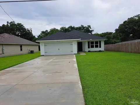 7830 Tippin Ave, Pensacola, FL 32514
