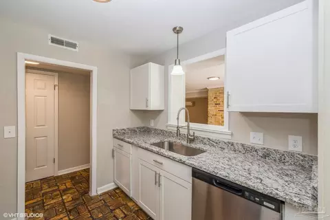 Kitchen - 6463 Barnes St, Milton, FL 32570 photo 3 of 3