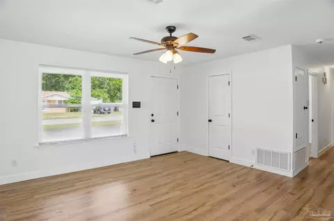 4248 Seaport Rd, Pace, FL 32571 photo 6