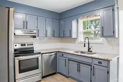 4248 Seaport Rd, Pace, FL 32571 photo 4