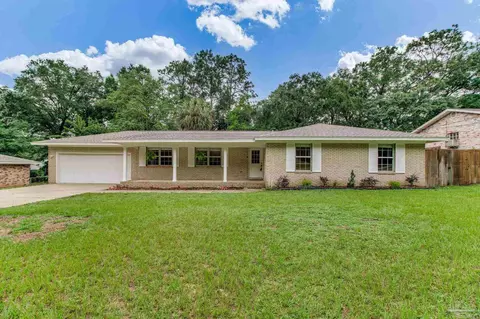 1325 Greenbrier Blvd, Pensacola, FL 32514