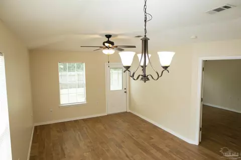 2460 Trailwood Dr, Cantonment, FL 32533 photo 3