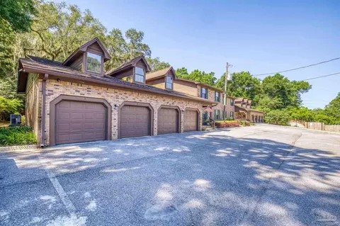 4831 E Olive Rd #2A, Pensacola, FL 32514