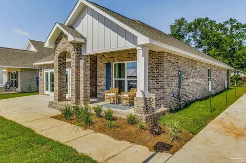 5893 Dove Nest Rd, Gulf Breeze, FL 32563