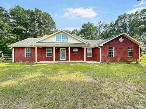 1150 Fleming Bridge Rd, Milton, FL 32570