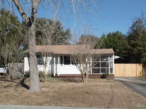 323 Chaseville St, Pensacola, FL 32507