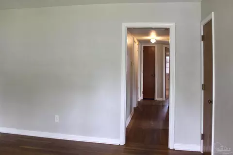 Entry Way - 1003 E Texar Dr, Pensacola, FL 32503 photo 1 of 2