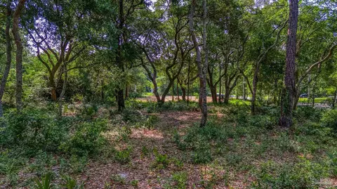 1960 Tanbark Dr, Milton, FL 32583 photo 7
