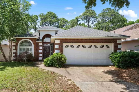 9810 Rail Cir, Pensacola, FL 32507