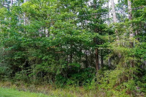 968 Clearview St, Milton, FL 32583 photo 7