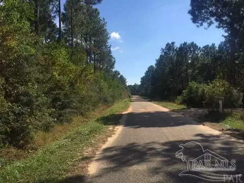 968 Clearview St, Milton, FL 32583 photo 4